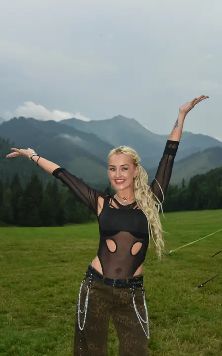 Emily na horskej lúke